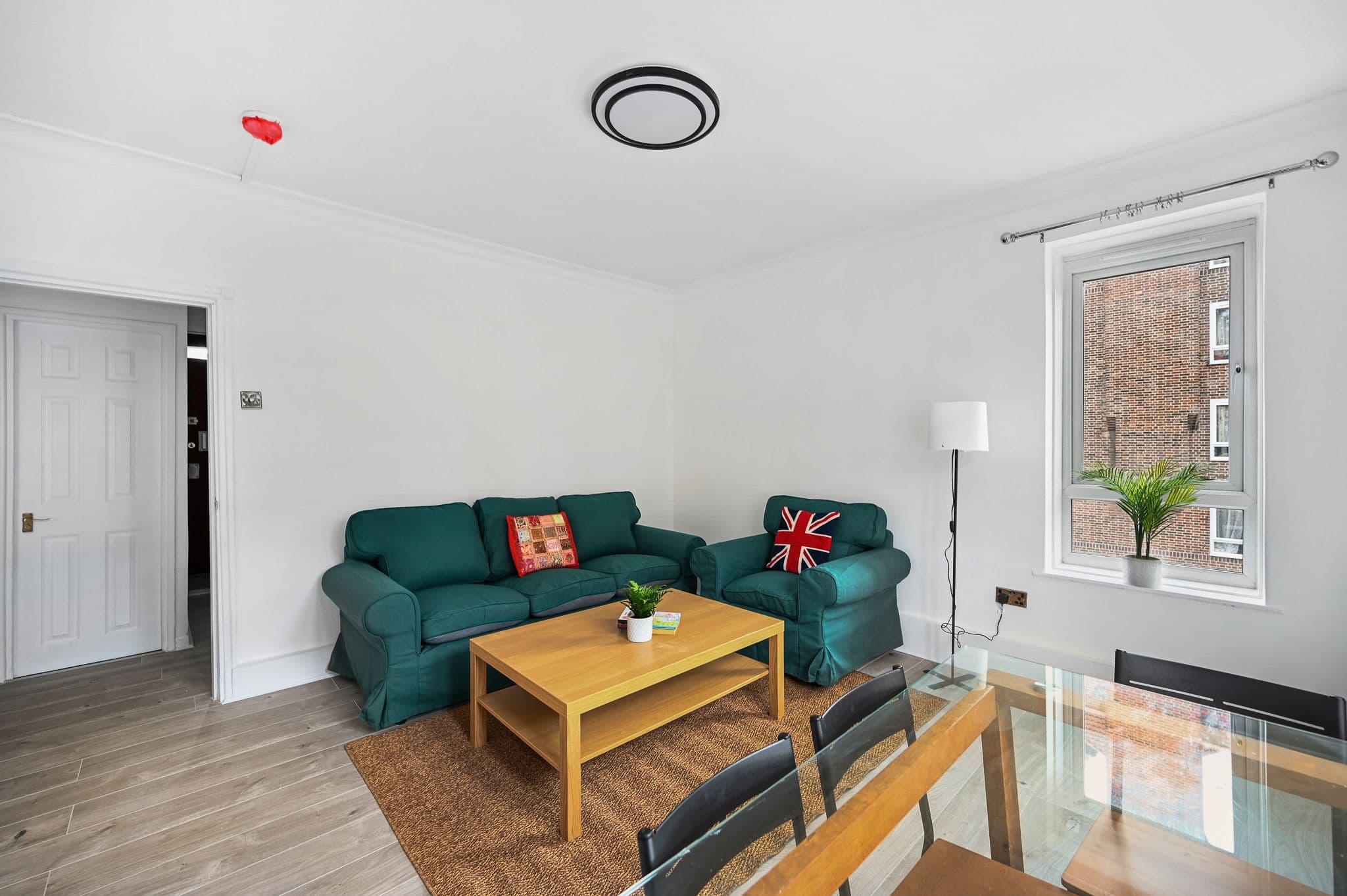 13 Charmouth House photo 2